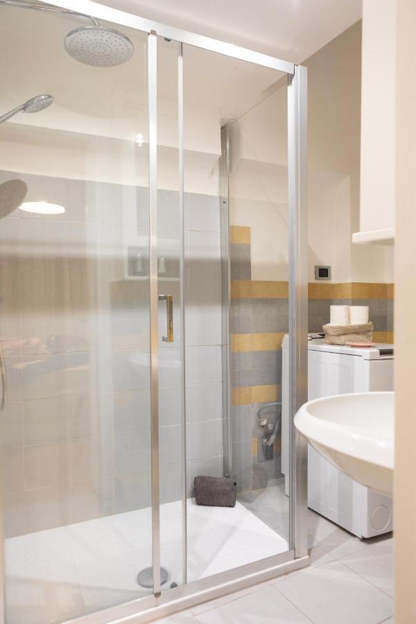 Xenia Apartments - Enjoy Porta Venezia In Modern Apt- 10 Min From Duomo 米兰 外观 照片