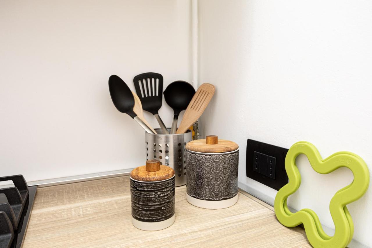 Xenia Apartments - Enjoy Porta Venezia In Modern Apt- 10 Min From Duomo 米兰 外观 照片